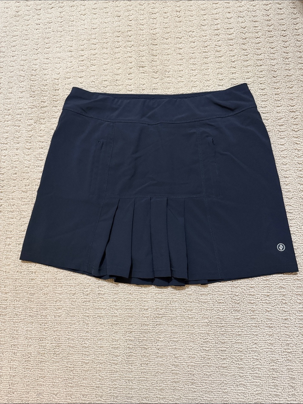 Black Athletic Pleated Tennis Golf Skort with Built In Shorts & Zippered Pockets
